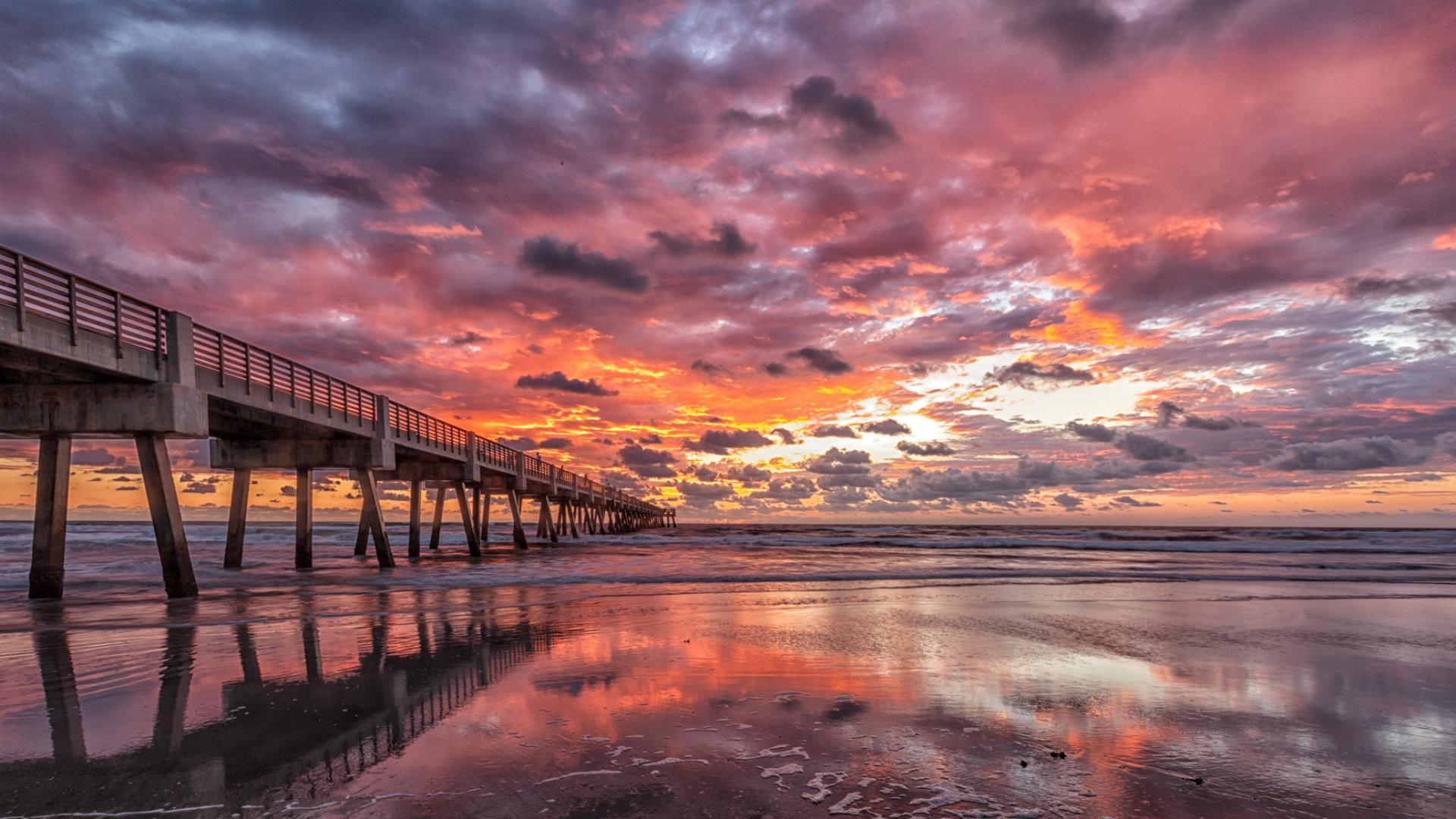 Jacksonville Beach Pier at sunset